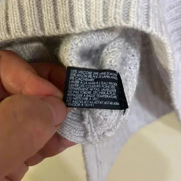 [M]Club Monaco WMN Cashmere Wool Blend Pull  Over Light Gray Hoodie Sweater - Picture 8 of 8